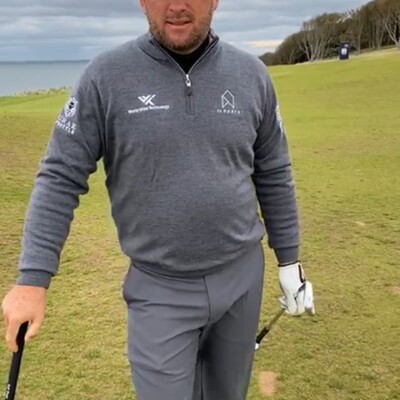 GMacTips - Controlling the ball in a side wind GMacTips - Controlling the ball in a side wind